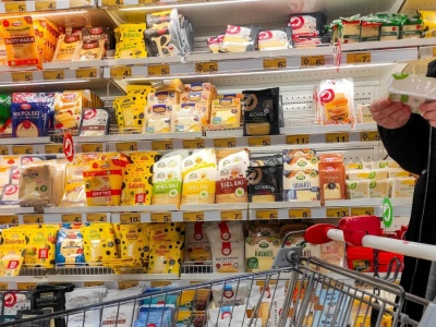 Do której zakupy we wtorek przed świętami? Większość sieci pracuje do nocy