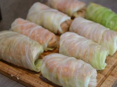 Zamiast kapusty i grzybów używam innego popularnego warzywa. Ciężko o lepsze gołąbki