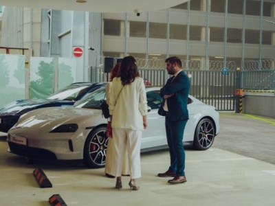 Wyprzedaż aut firmowych (poleasingowych i poflotowych) – jak kupić dobry samochód z historią, unikając pułapek. Poradnik, na co zwrócić uwagę