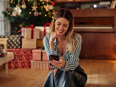 Cyfrowy detoks w święta? Psycholog odradza całkowity brak telefonu przez trzy dni