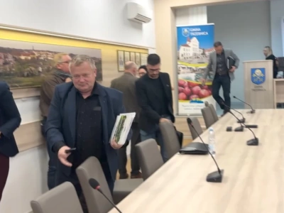 Kaganiec na radnych uchylony. Uchwała była podjęta z istotnym naruszeniem prawa
