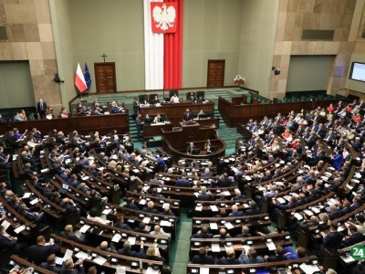 Weto w sprawie ustawy łańcuchowej. Jak głosowali posłowie z bielskiego okręgu?