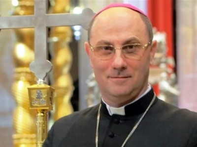 Prymas Polski: Boże Narodzenie wzywa do pojednania i nadziei