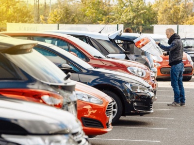 Kupujesz używany samochód? Wcześniej sprawdź te części. Inaczej sporo zapłacisz u mechanika