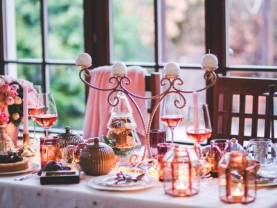 Nie siedź tylko przy stole. 7 sposobów na ruch i zabawę w świąteczne dni