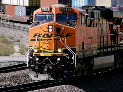 Lokomotywy w USA emitują więcej smogu niż elektrownie węglowe