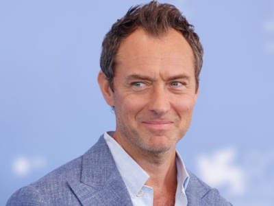 Jude Law spotykał się z aktorkami i modelkami, jest ojcem siódemki. Przed 