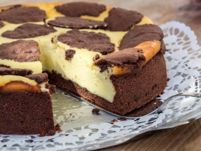 Obłędnie wygląda i zawsze się udaje. Ten sernik to na święta pewniak w moim domu