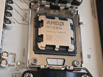 Kupiłam procesor na Aliexpress. Zrobiłabym to drugi raz