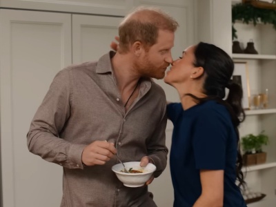 Książę Harry zobaczył świąteczną potrawę, którą przygotowała Meghan. Auć! 