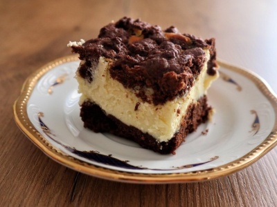 Zakończyła 25-letnie małżeństwo, bo mąż zjadł jej kawałek ciasta. Nie chodziło o deser