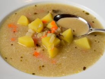 Taką zupę gotują dla dzieci w żłobku. Idealna po świętach dla relaksu żołądka