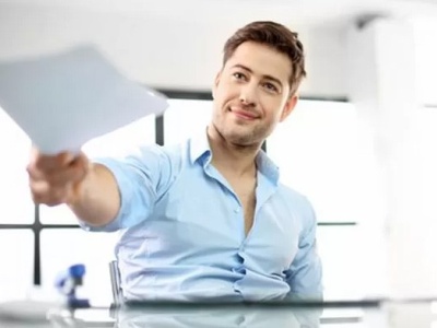 Rekrutacja pod kontrolą od 24 grudnia. Zmiany w ofertach i wynagrodzeniach. Pracodawcom grożą kary