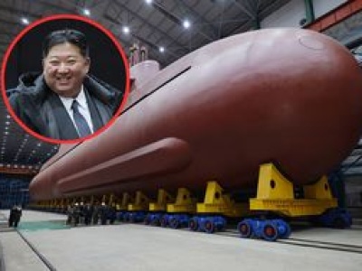 Kim pochwalił się okrętem. W budowie mogła pomóc Rosja