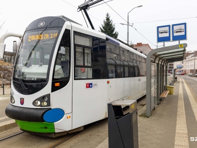 Ktoś musi pracować, aby świętować mógł ktoś