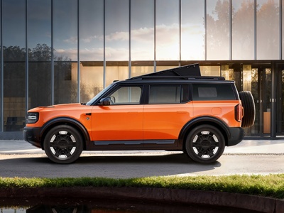 Nowy Ford Bronco jest trzy razy tańszy. Warto stracić dla niego pół dnia