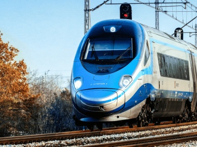 Pociągi do Krynicy wracają na tory. Komunikacja zastępcza odwołana