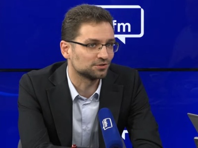 Polska powinna szykować się do obrony, a nie cieszyć się, że inni za nas walczą