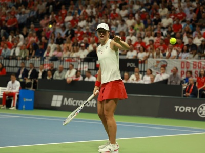 World Tennis Continental Cup w Shenzen. Iga Świątek pokonała Jelenę Rybakinę