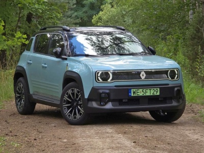 hNa początku byłem rozczarowany. Renault 4 E-Tech jest dla rozsądnych, a nie romantycznych