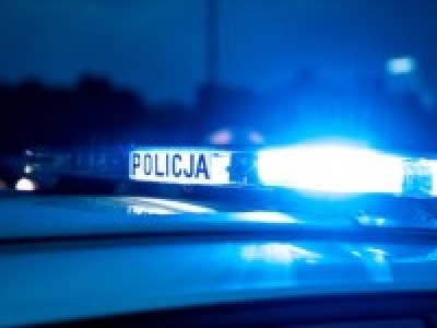 Nie żyje 18-latek znaleziony przed dyskoteką. Dwie osoby w rękach policji