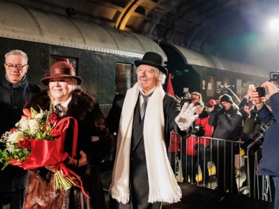 Wielu mieszkańców Poznania na inscenizacji przybycia Ignacego Paderewskiego