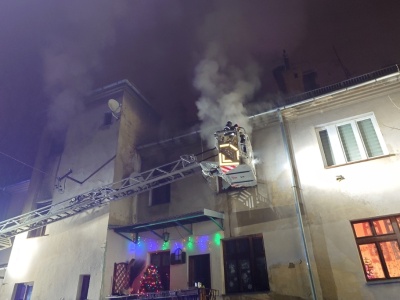 Z ostatniej chwili: Pożar mieszkania. Trwa akcja gaśnicza – foto