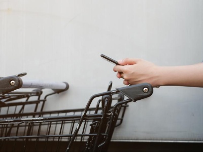 Koniec z pułapkami w internecie? UE szykuje Akt o sprawiedliwości cyfrowej