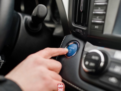 To dlatego warto pozostawić silnik włączony po podróży. Sporo oszczędzisz