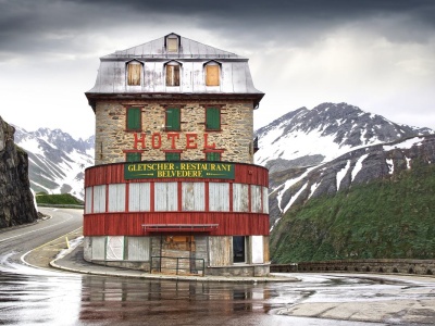 Niegdyś kultowy, dziś opuszczony. Odwiedził go papież i był tłem dla scen z filmu o Bondzie