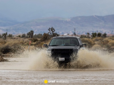 Pogodowy armagedon w USA. Kalifornia mierzy się z rzeką atmosferyczną