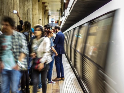 Francja: trzy kobiety dźgnięte nożem w paryskim metrze, podejrzany aresztowany