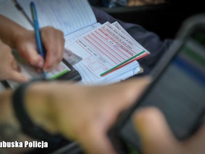 Tę karę płaci coraz więcej kierowców. Od 1 stycznia znowu wzrośnie. To już blisko 10 tys. zł!