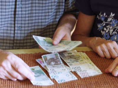 Tyle ma wynieść waloryzacja emerytur w 2026 roku. Seniorzy nie będą zachwyceni