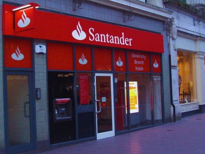 Trzeci największy bank w Polsce znika. To nie pierwszy taki przypadek