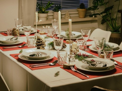 Co zrobić z jedzeniem po świętach? Podzielmy się! Oto miejsca, w których można zostawić żywność