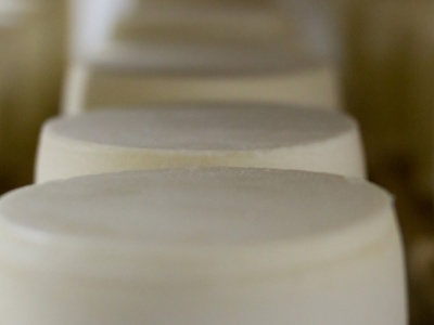 Chiny wprowadzają cła na nabiał z UE. Decyzja o ochronie rynku