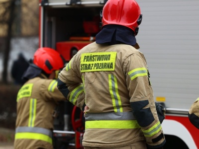 Pożar w Warszawie. Spłonęły lokale usługowe na targowisku