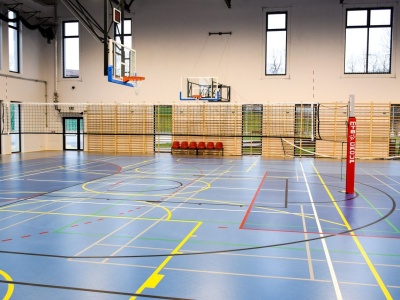 Budowa boiska przy Zespole Szkół w Grójcu zakończona. Obiekt został oddany do użytku