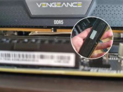 Kupił pamięci DDR5. Dostał DDR4... z radiatorem z DDR5