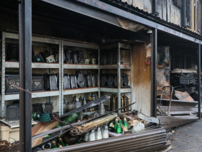 Pożar targowiska przy Bakalarskiej. Policja zatrzymała podejrzanego (ZDJĘCIA)