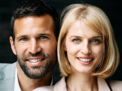 Inteligencja wypisana na twarzy? Zdaniem naukowców te 5 cech ma mówić wszystko