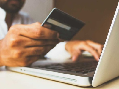 Podatek od cashbacku. Skarbówka domagała się podatku, sąd: nic z tego