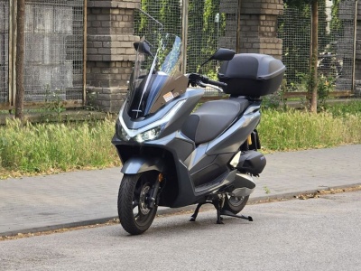 Honda PCX125 DX to fenomen. Teraz rozumiem, dlaczego jest hitem wszędzie, gdzie się pojawi