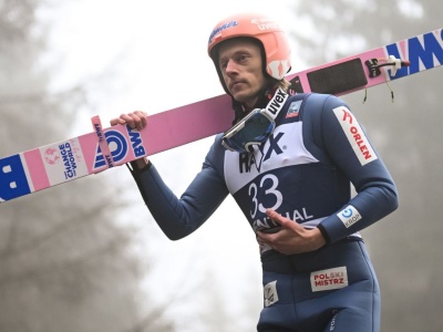 Kubacki dał nadzieję. O to toczy się walka w Engelbergu