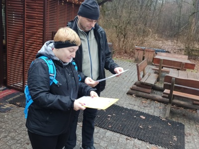 W rękach tylko mapa i kompas. Impreza biegowa na orientację w podtoruńskiej Barbarce