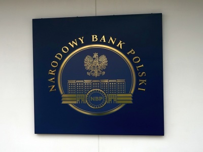 W ciągu miesiąca w obiegu przybyło prawie 4 mld zł w gotówce