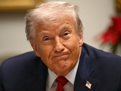 Zabawna wpadka Donalda Trumpa. To wydarzyło się nagle na pokładzie Air Force One!