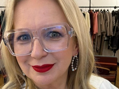 Zamiast cekinowej kreacji. Stylizacja Marzeny Rogalskiej to gotowa inspiracja na sylwestra