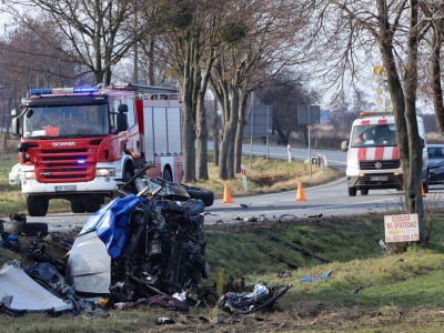 Tragiczny wypadek w Opolskiem. Są wstępne ustalenia ws. tożsamości ofiar